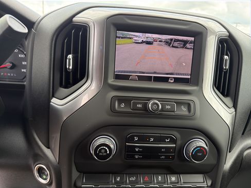 Used 2025 Chevrolet Silverado 2500 Custom w/ Custom Convenience Package AWD/4WD image 27