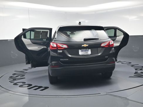 Used 2020 Chevrolet Equinox LS w/ LS Convenience Package AWD/4WD image 25