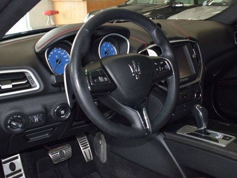 Used 2016 Maserati Ghibli S image 36