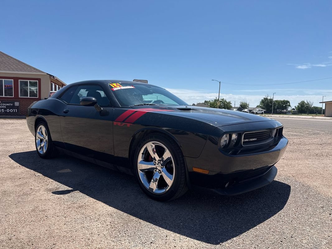 Used 2014 Dodge Challenger R/T w/ Sound Group II RWD image 1