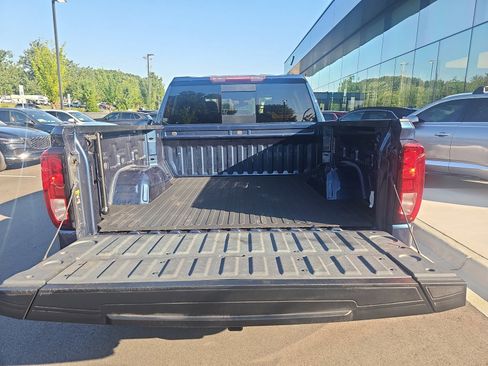 Used 2021 GMC Sierra 1500 Elevation w/ Preferred Package AWD/4WD image 33