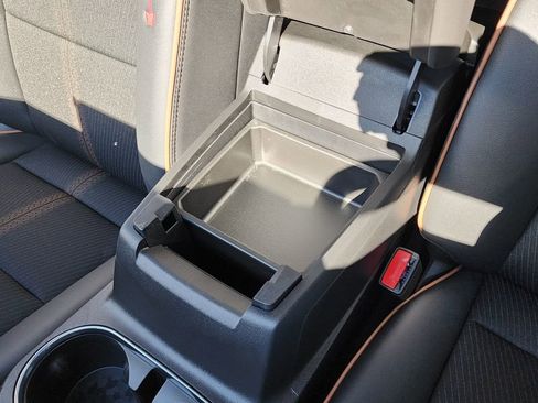 New 2026 GMC Canyon AT4 image 34