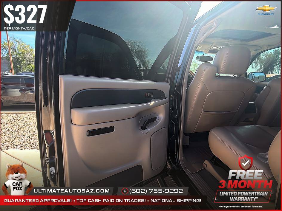 Used 2004 Chevrolet Avalanche 2500 w/ Preferred Equipment Group AWD/4WD image 6