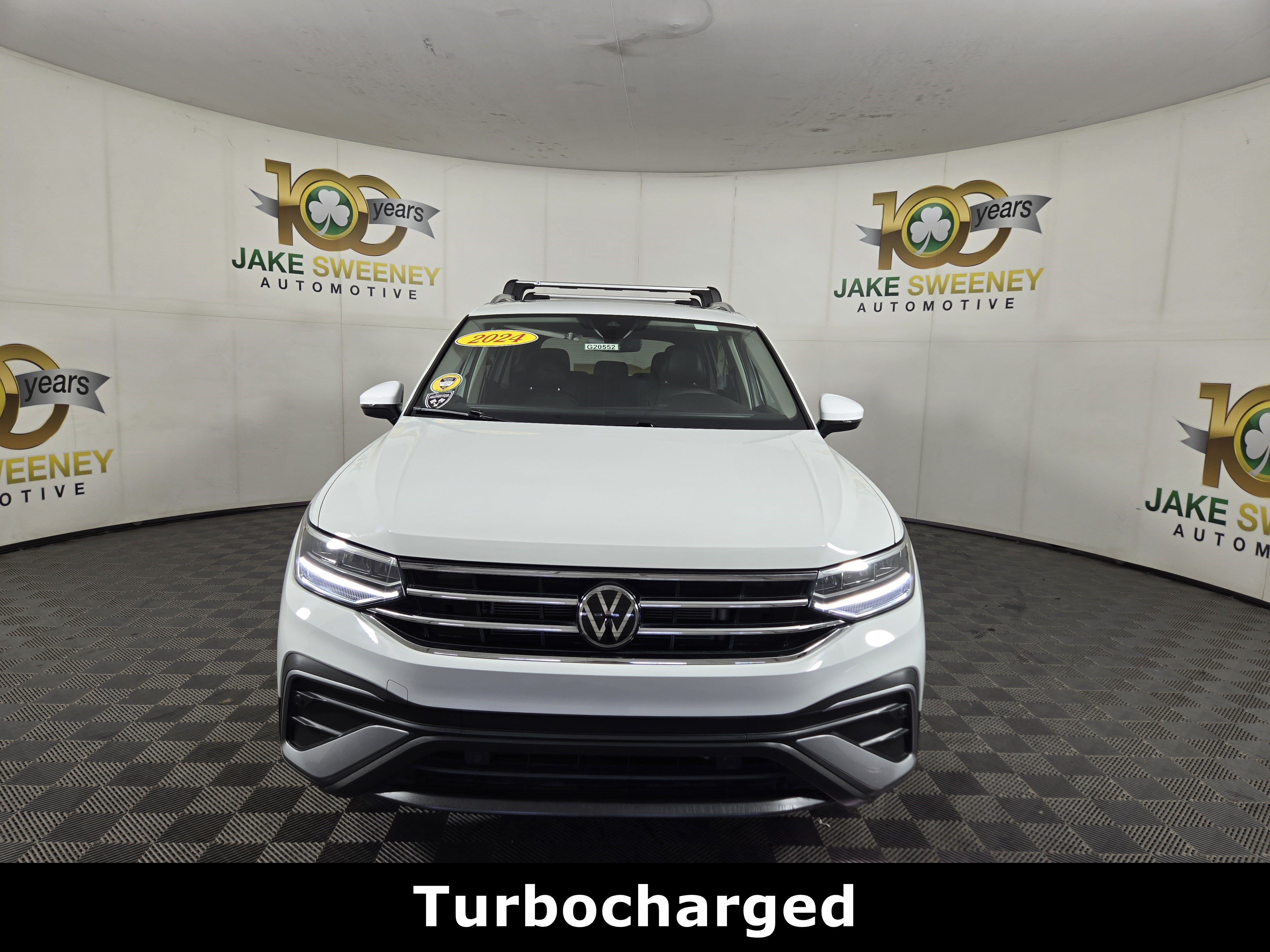 Used 2024 Volkswagen Tiguan Wolfsburg Edition FWD image 2