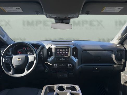 Used 2023 Chevrolet Silverado 1500 Custom image 12