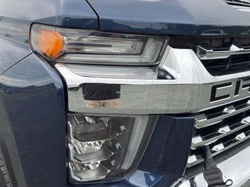 Used 2021 Chevrolet Silverado 2500 LTZ w/ LTZ Plus Package AWD/4WD image 9