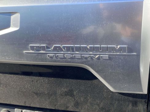 Used 2020 Nissan Titan Platinum Reserve w/ Moonroof Package image 12