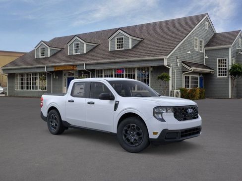 New 2026 Ford Maverick XLT w/ 4K Tow Package AWD/4WD image 7