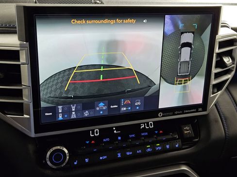 Used 2024 Toyota Tundra Platinum image 13