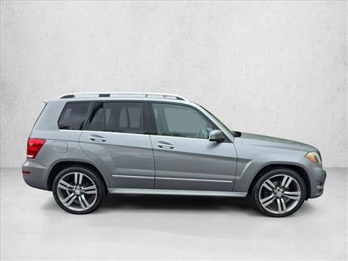Used 2014 Mercedes-Benz GLK 350 4MATIC image 4
