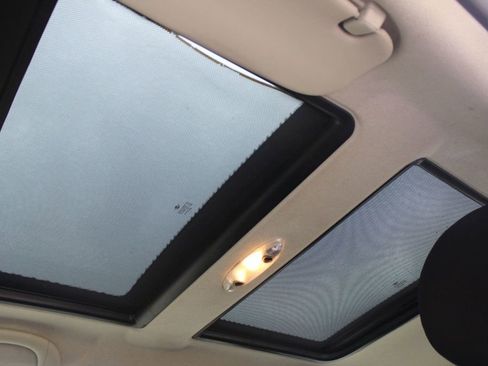 Used 2011 MINI Cooper Clubman S image 9