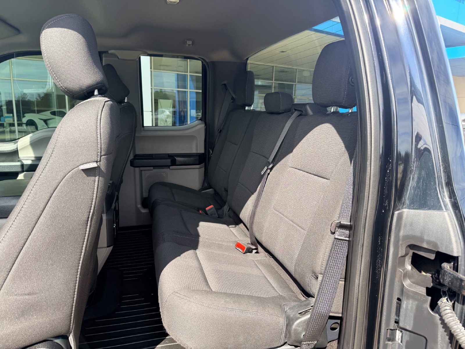 Used 2018 Ford F150 XL w/ Equipment Group 101A Mid AWD/4WD image 13