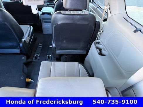 Used 2019 Kia Sedona EX w/ EX Premium Package image 27