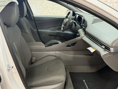 New 2026 Hyundai Elantra Sport image 11