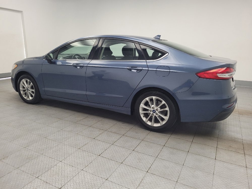 Used 2019 Ford Fusion SE FWD image 3