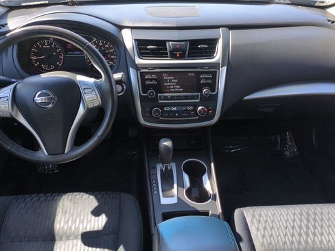 Used 2017 Nissan Altima 2.5 SV image 20