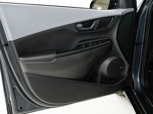 Used 2020 Hyundai Kona SEL Plus image 8