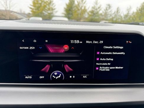 Used 2024 Kia Seltos S image 25