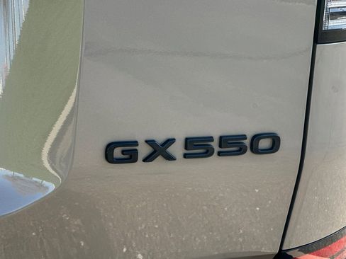 Certified 2024 Lexus GX 550 image 38