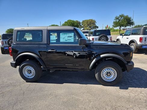 New 2026 Ford Bronco 2-Door AWD/4WD image 14