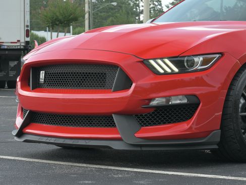 Used 2016 Ford Mustang Shelby GT350 w/ Track Package RWD image 36