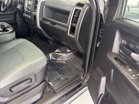 Used 2015 RAM 1500 Express w/ Black Ram 1500 Express Group AWD/4WD image 23