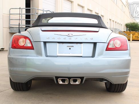 Used 2005 Chrysler Crossfire Limited image 20