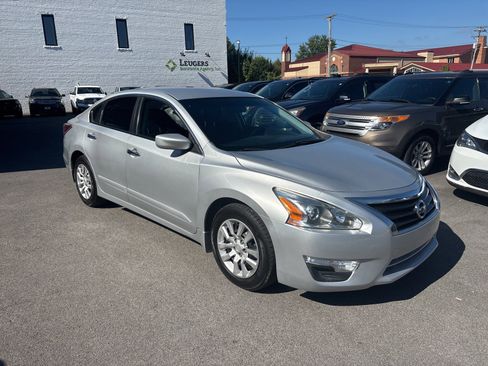 Used 2014 Nissan Altima 2.5 S image 7
