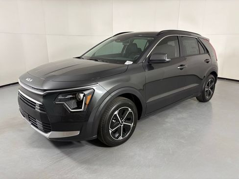 New 2026 Kia Niro EX FWD image 4