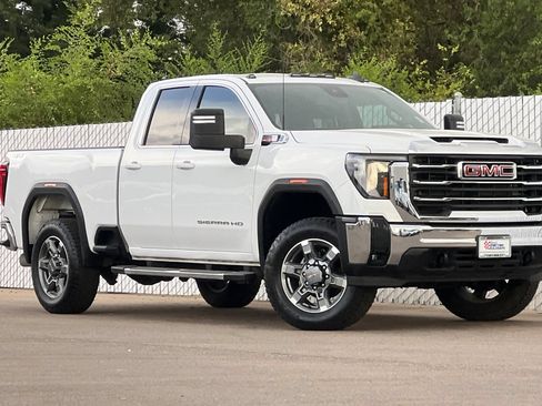 Used 2025 GMC Sierra 2500 SLE w/ SLE Value Package; AWD/4WD image 2