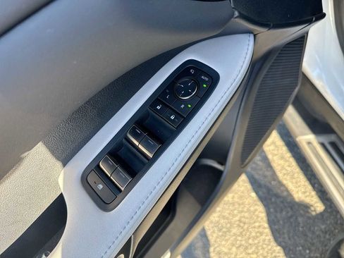 Used 2024 Lexus RX 350 Premium image 22