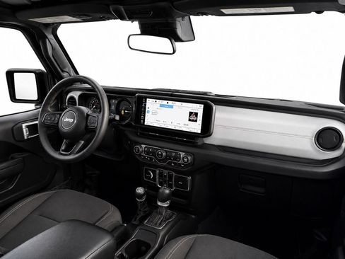 Used 2024 Jeep Wrangler Unlimited w/ Convenience Group AWD/4WD image 24