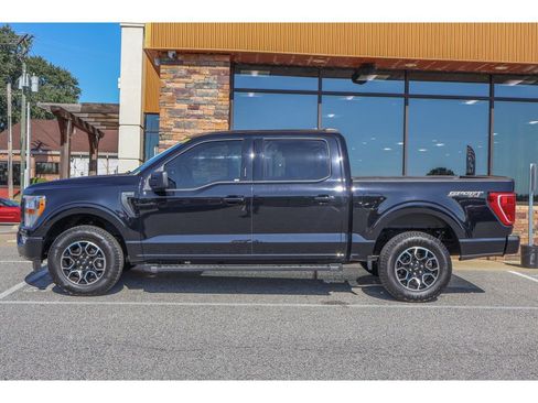 Used 2022 Ford F150 XLT w/ Equipment Group 301A Mid image 6