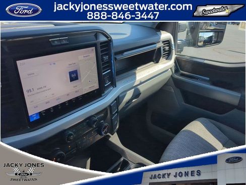 New 2026 Ford F250 XLT w/ XLT Premium Package image 18