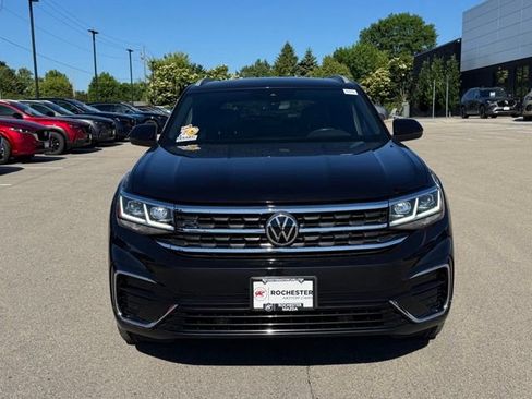 Used 2022 Volkswagen Atlas Cross Sport SEL R-Line AWD/4WD image 36