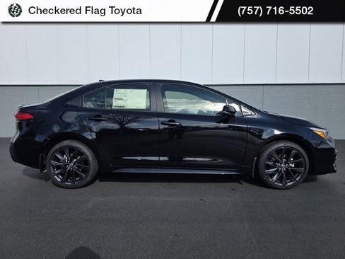 New 2026 Toyota Corolla SE image 2