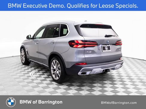 New 2026 BMW X5 xDrive50e w/ Executive Package image 3