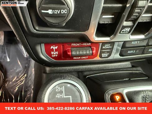 Used 2025 Jeep Wrangler Unlimited Rubicon image 22