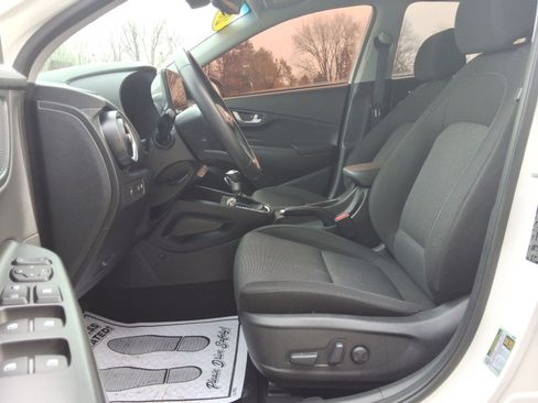 Used 2023 Hyundai Kona SEL w/ Convenience Package image 29