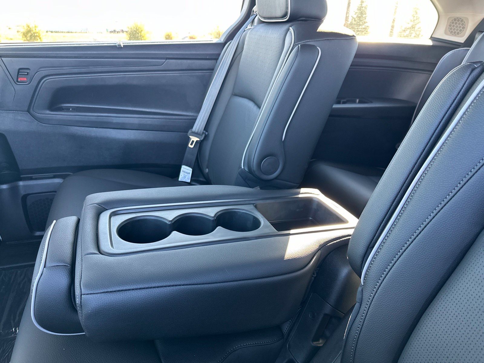 New 2026 Honda Odyssey Elite image 23