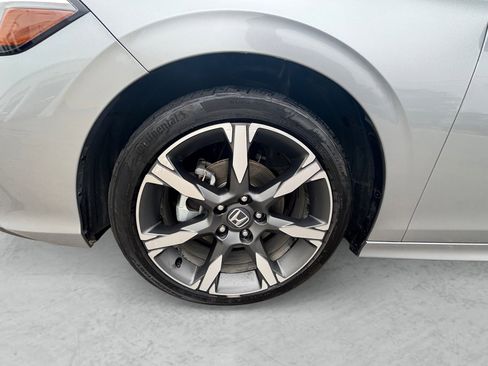 Used 2025 Honda Civic Sport image 24