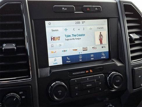 Used 2019 Ford F150 XLT w/ Equipment Group 302A Luxury image 18