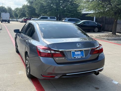 Used 2016 Honda Accord LX image 3