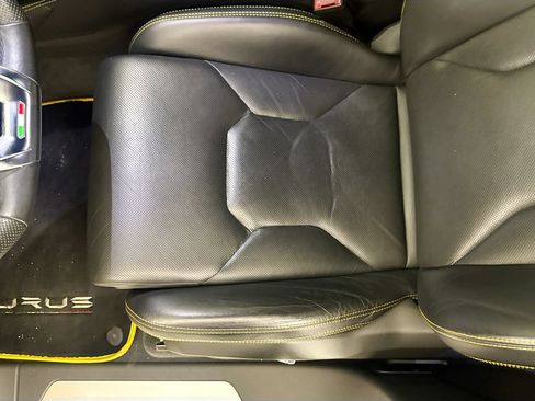 Used 2020 Lamborghini Urus AWD/4WD image 20