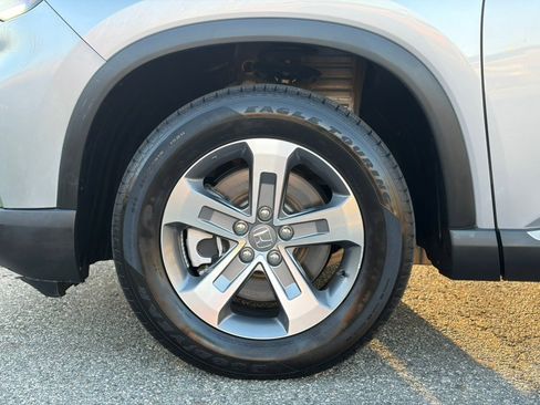 Used 2023 Honda Pilot EX-L image 36