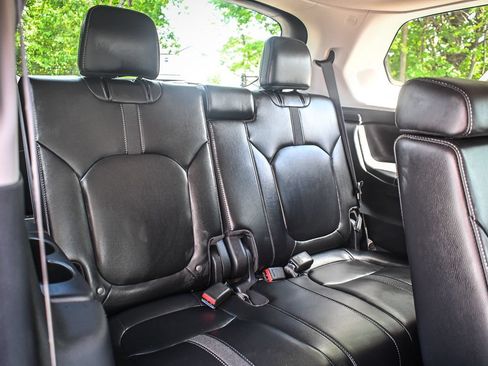 Used 2024 Honda Pilot Touring image 17