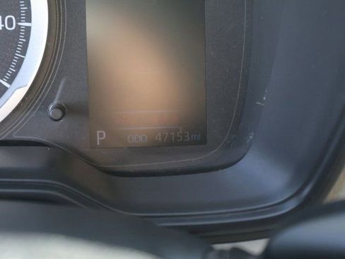 Used 2020 Toyota Corolla LE w/ LE Convenience Package image 27