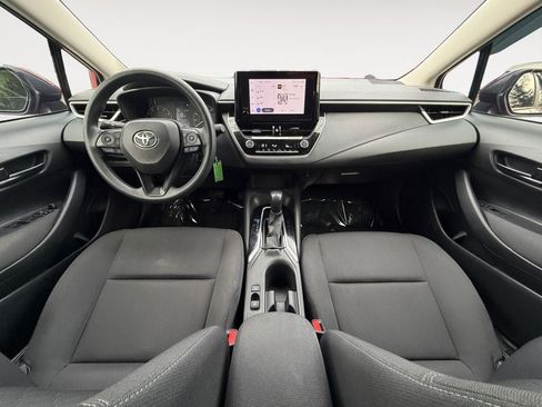 Used 2023 Toyota Corolla LE FWD image 11