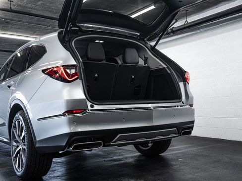 New 2026 Acura MDX FWD w/ Technology Package image 17