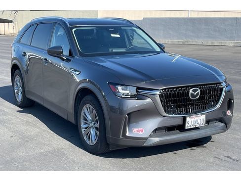 Used 2024 MAZDA CX-90 Plug-In Hybrid w/ Preferred AWD/4WD image 9